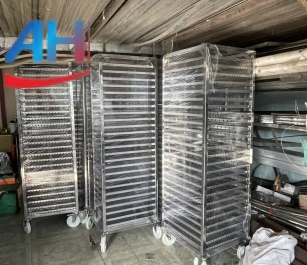 thiet-bi-nha-hang-113